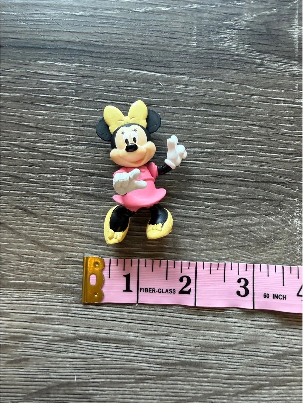 Disney Minnie Mouse Easter 2022 Mini Figure Pink Dress Yellow Bow Mystery Egg